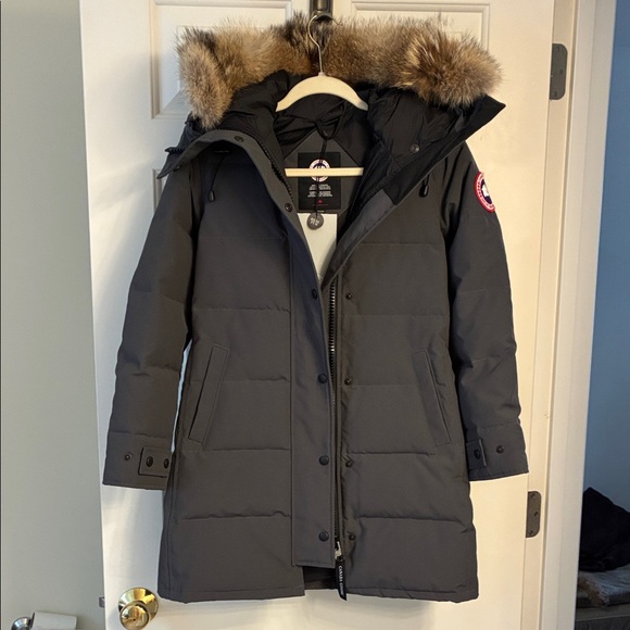Canada Goose Shelburne Parka NEW